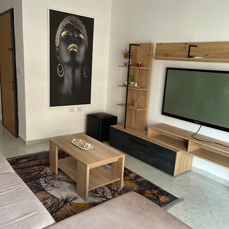 Relax In 7 * Vlorë