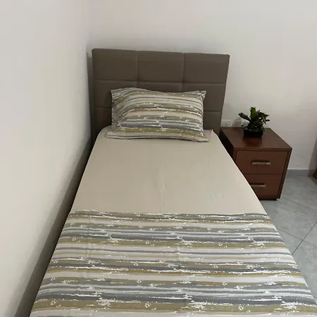 Relax In 7 *